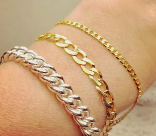 Why curb chains are always chic…