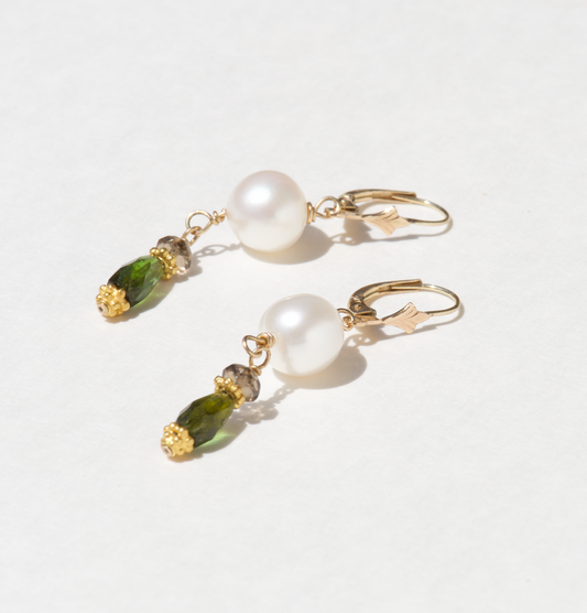 Bali Vacation Pearl Earrings - Sacred Birch