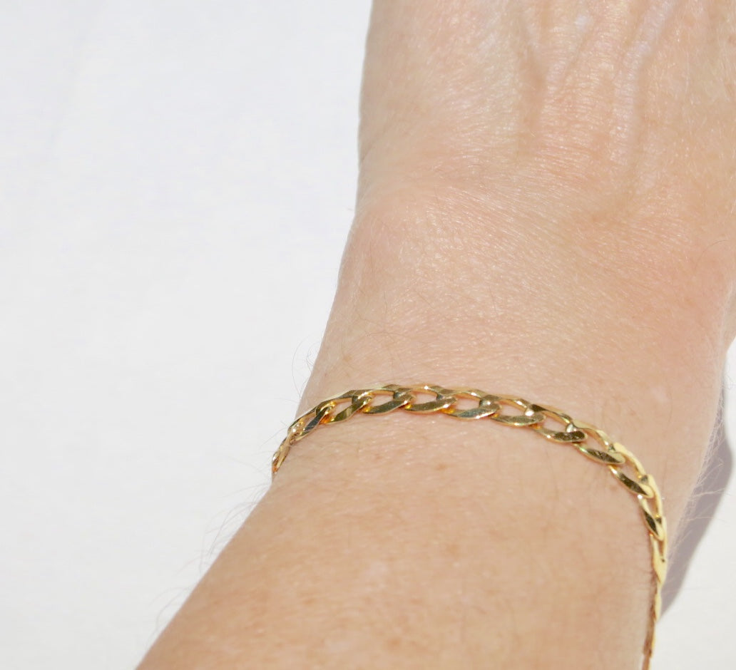 Gold Curb Chain Bracelet - Sacred Birch