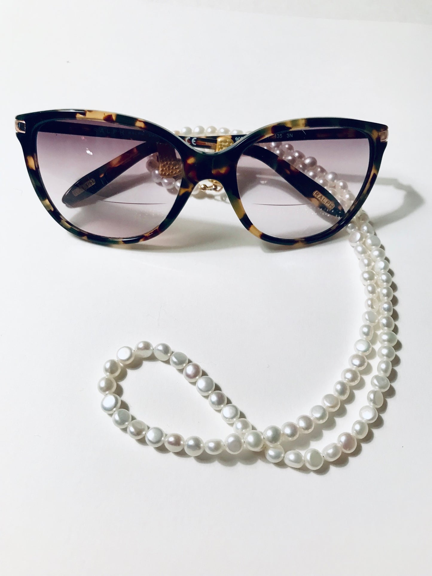 Freshwater Pearl Eyeglass Chain Holder - Sacred Birch