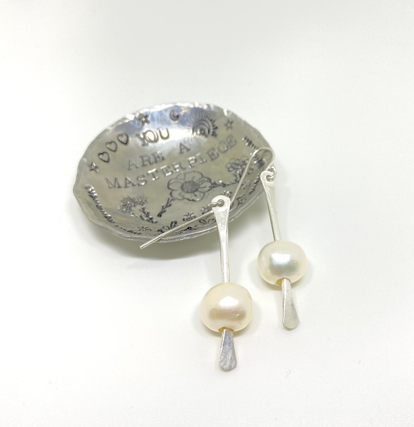 Fine silver hammered pearl earrings - Sacred Birch